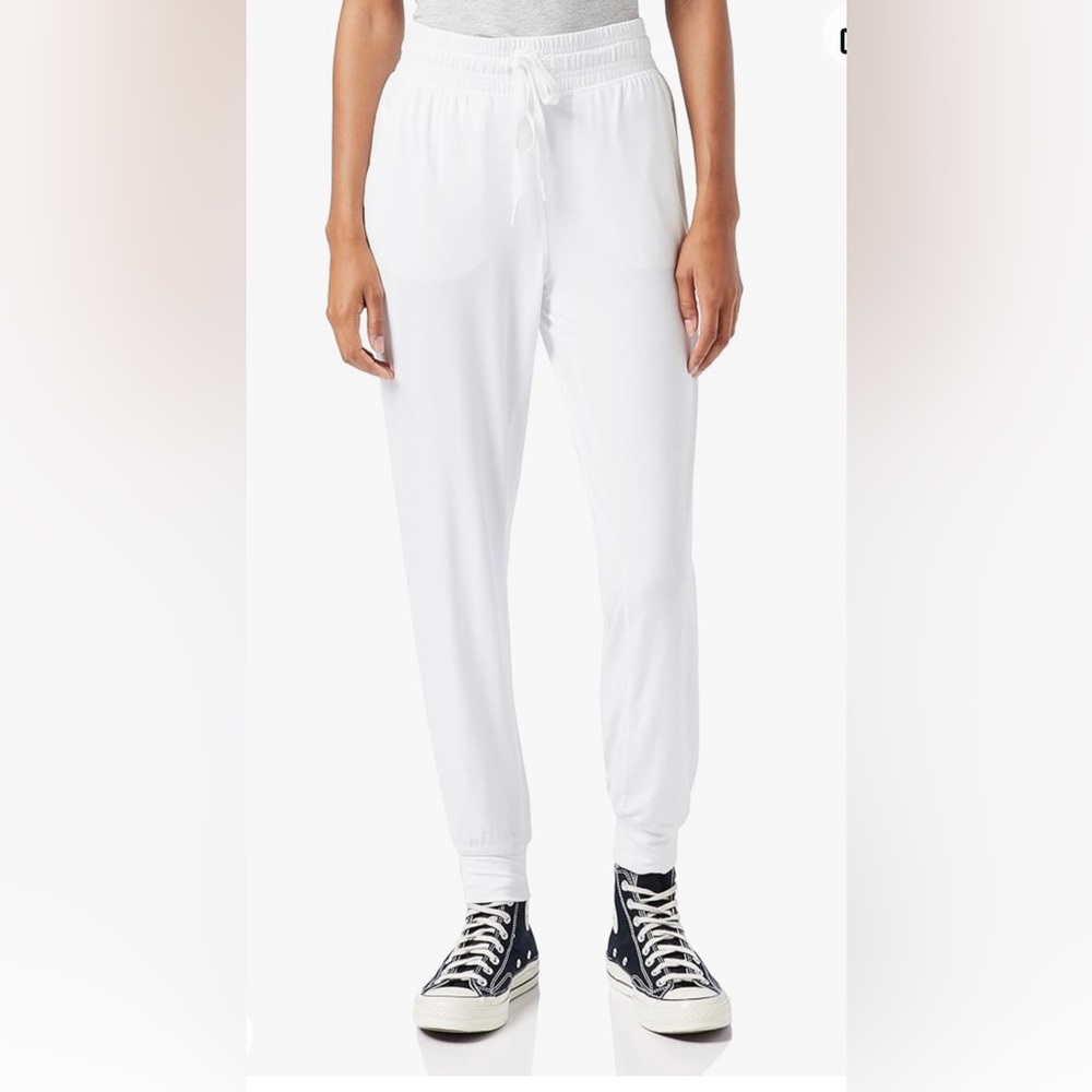 NEW Women’s Amazon Essentials White Stretch Joggers